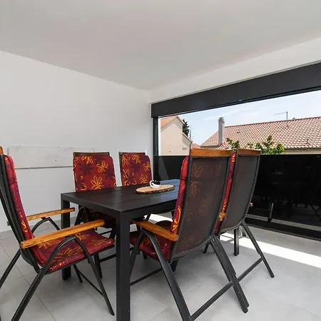 Apartment Silvija *